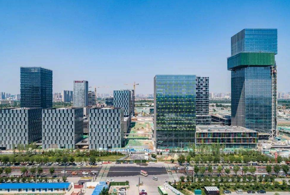西安市政府通报“秦创原”建设推进情况：西咸新区总窗口签约产业创新项目255个、投资额达1964亿元！